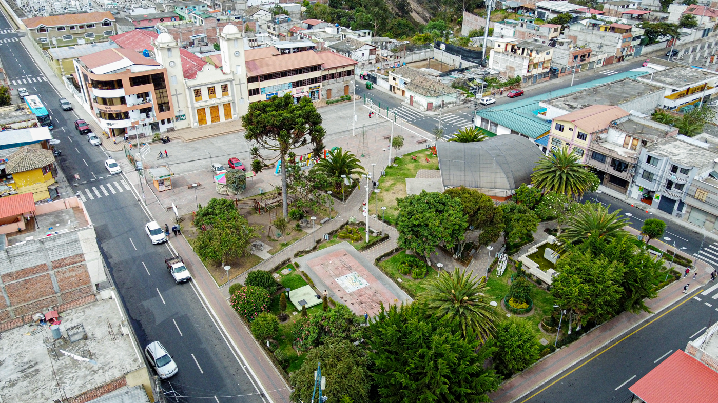 Vista aérea del parque central de Izamba